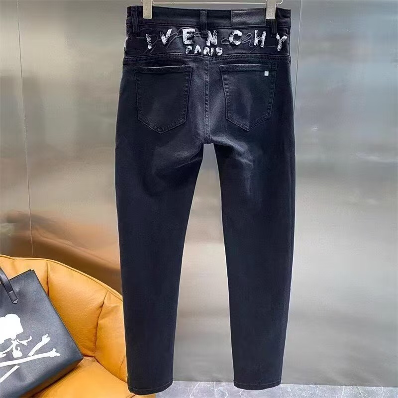Givenchy sz28-36 attr37