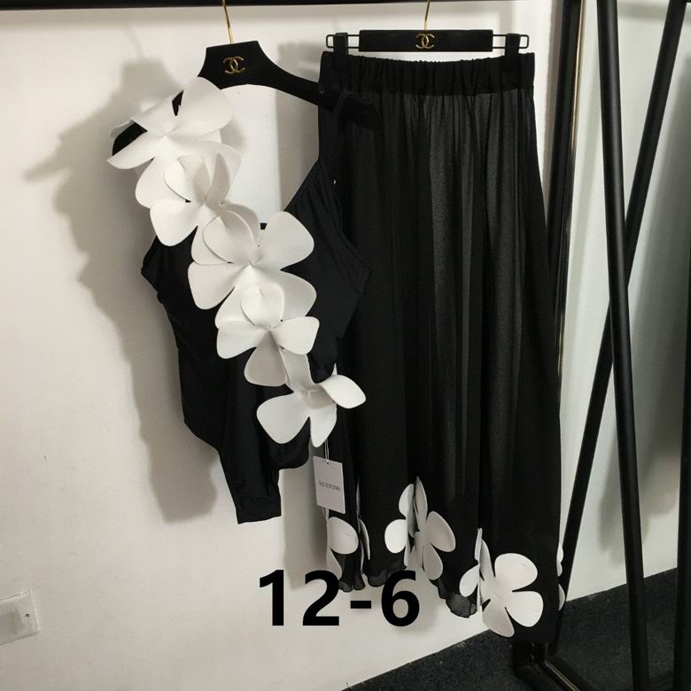 Valentino S-XL 01