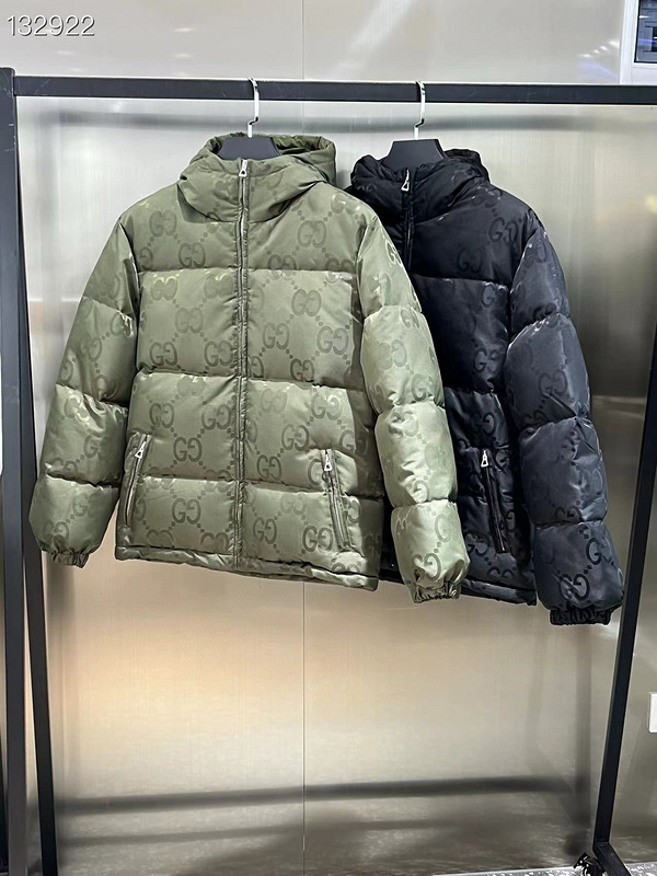 Gucci sz42-50 26yr05
