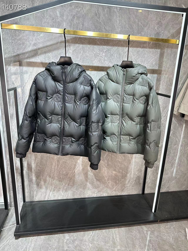 LV sz48-56 26yr11