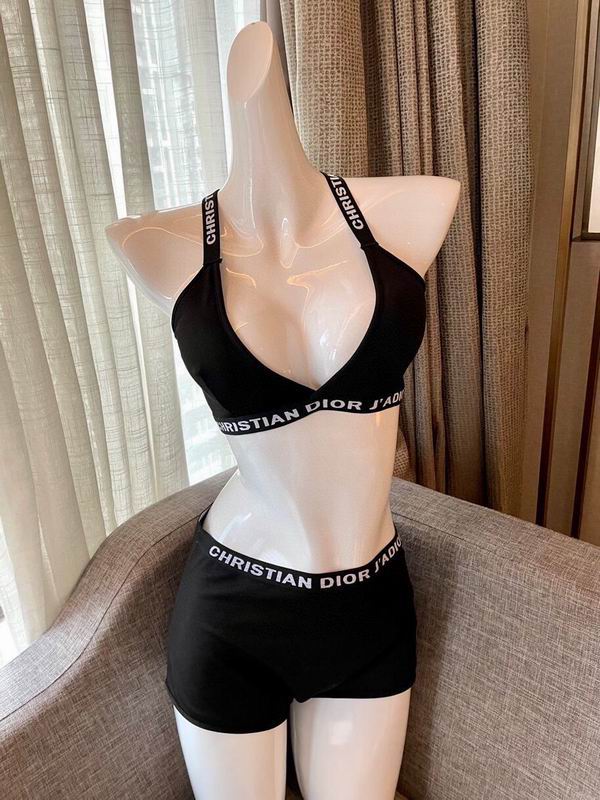 Dior S-XL 240
