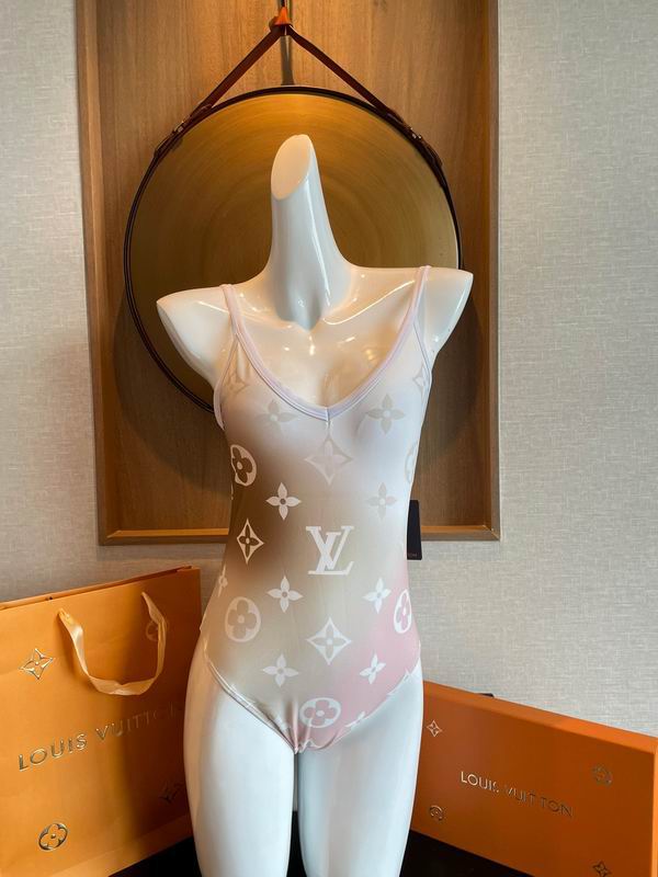 LV S-XL 193