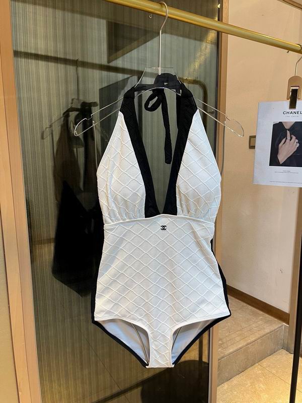Chanel S-XL 135