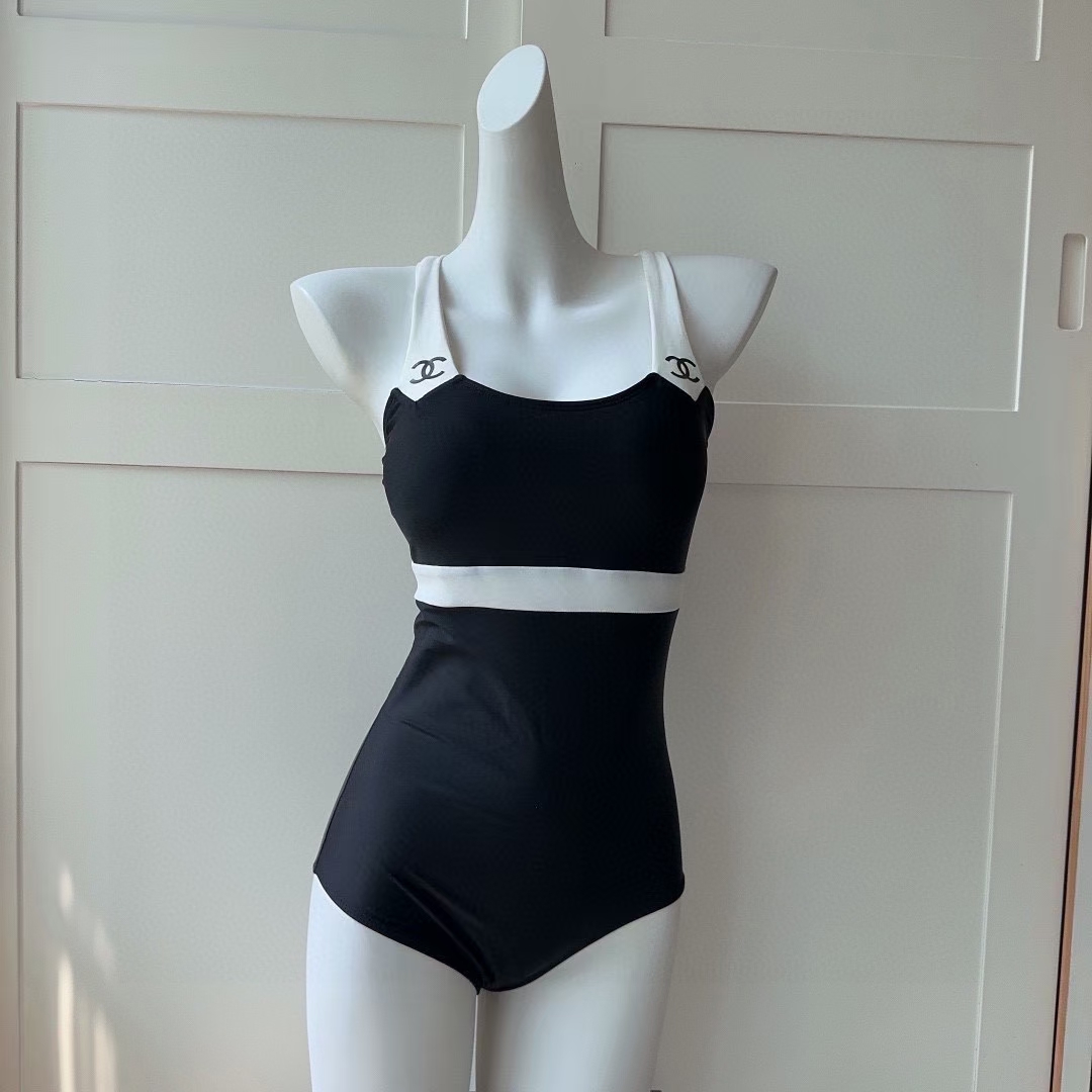 Chanel S-XL  X6