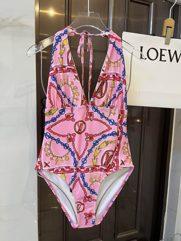 LV S-XL 136