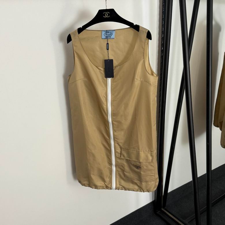 Prada S-L 135