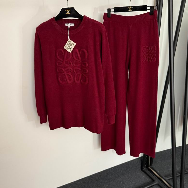 Loewe Uniform 48