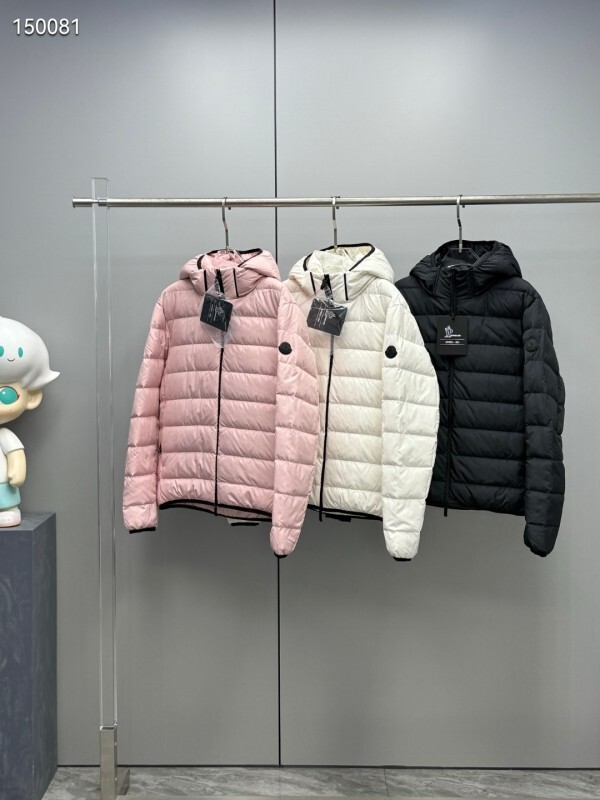 Moncler sz1-4 26yr234