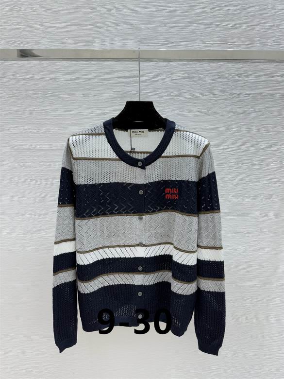MiuMiu S-XL 242
