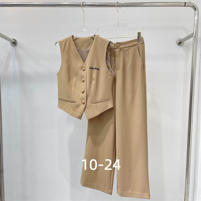 MiuMiu S-XL 104