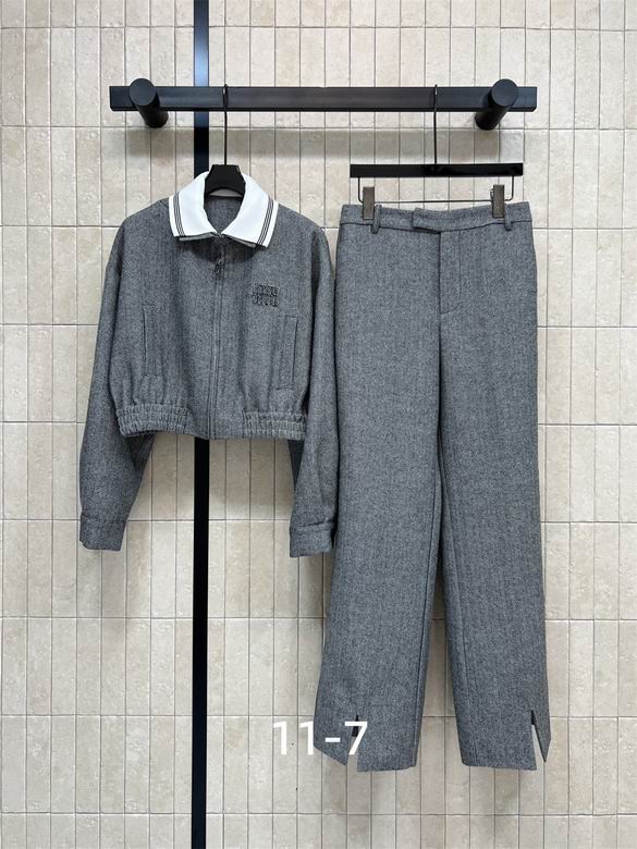 MiuMiu S-XL 255