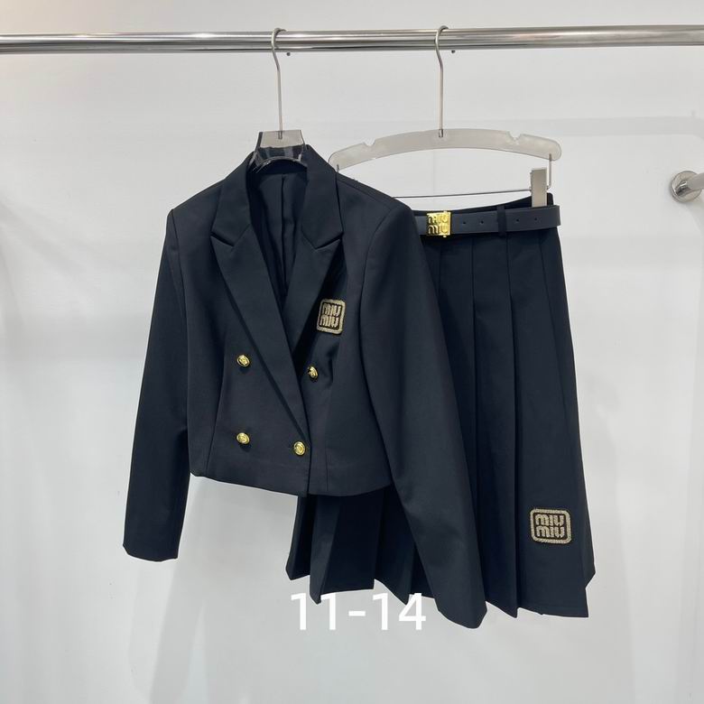 MiuMiu S-XL 284