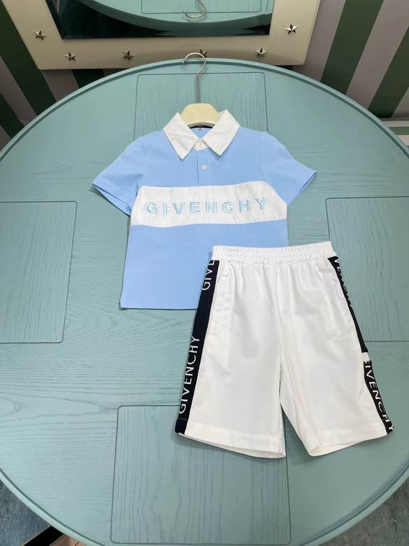 Givenchy sz100-160 01