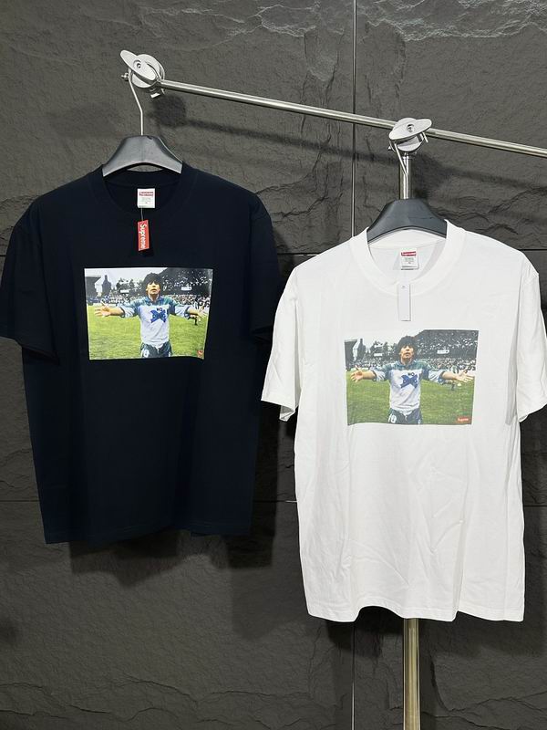 Supreme S-XL amtrS21