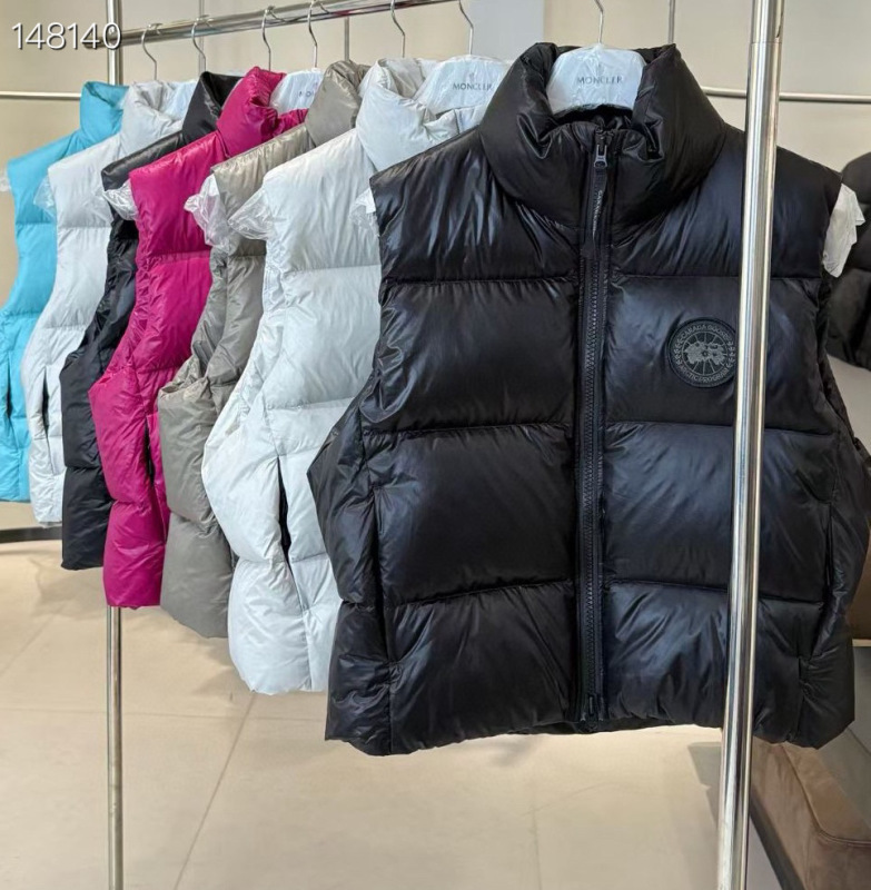 Canada Goose XS-XL 26yr78