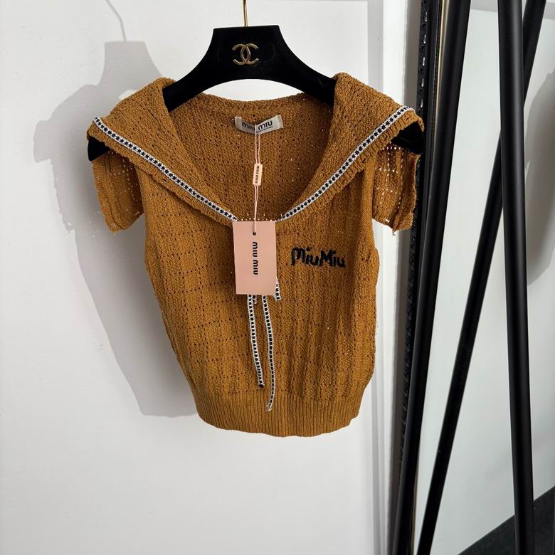 MiuMiu Uniform 169