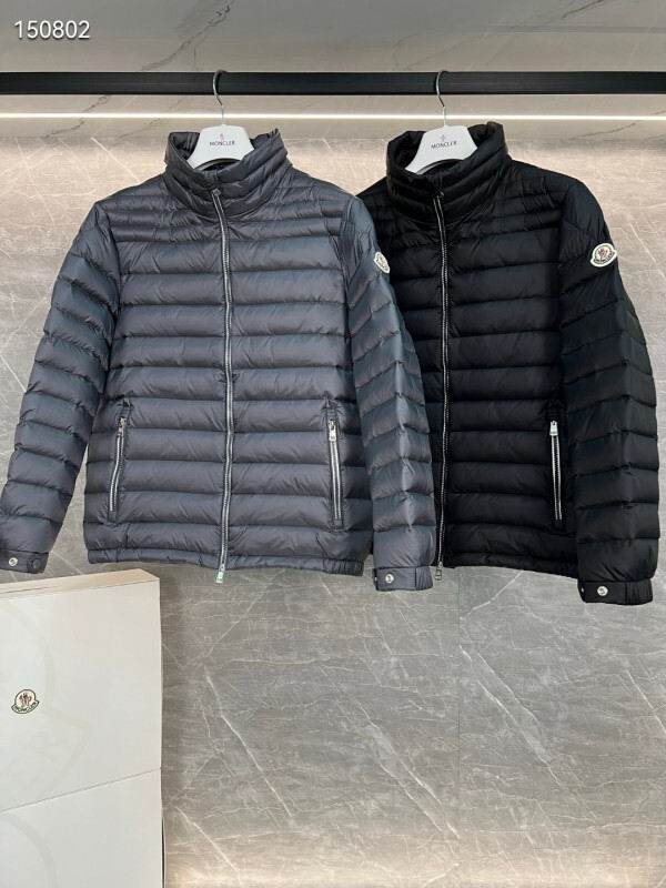 Moncler sz1-5 26yr198