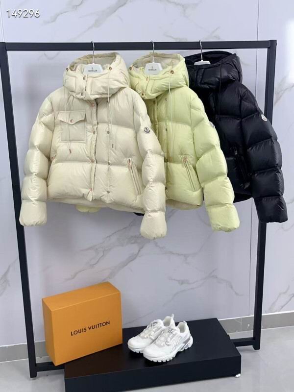 Moncler sz1-4 26yr237
