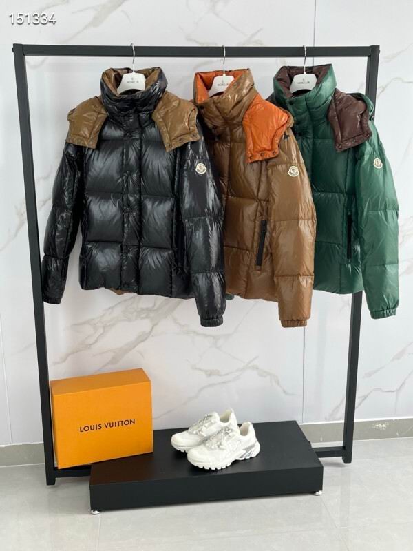 Moncler sz1-5 26yr246