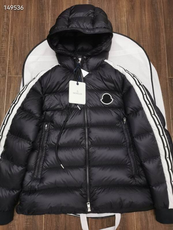 Moncler sz1-5 26yr253