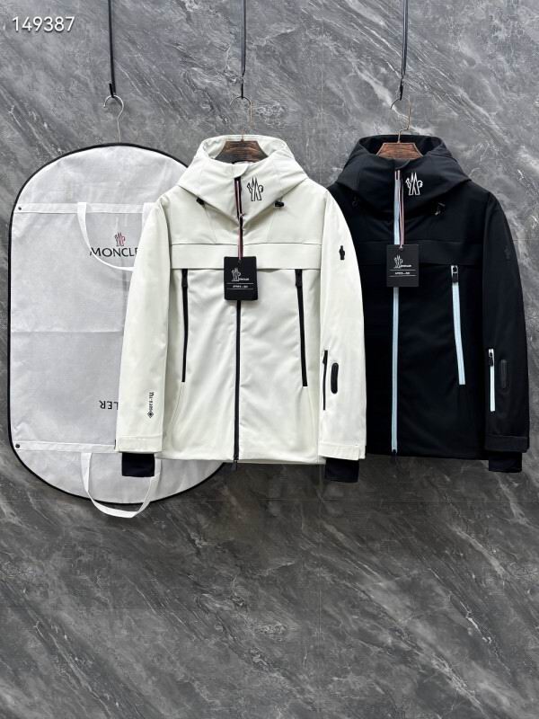 Moncler sz1-5 26yr279