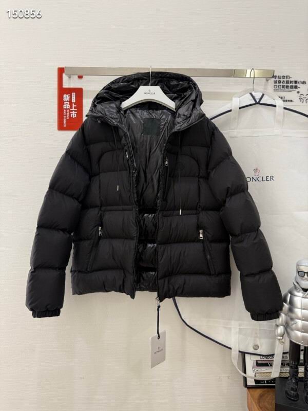 Moncler sz1-4 26yr291