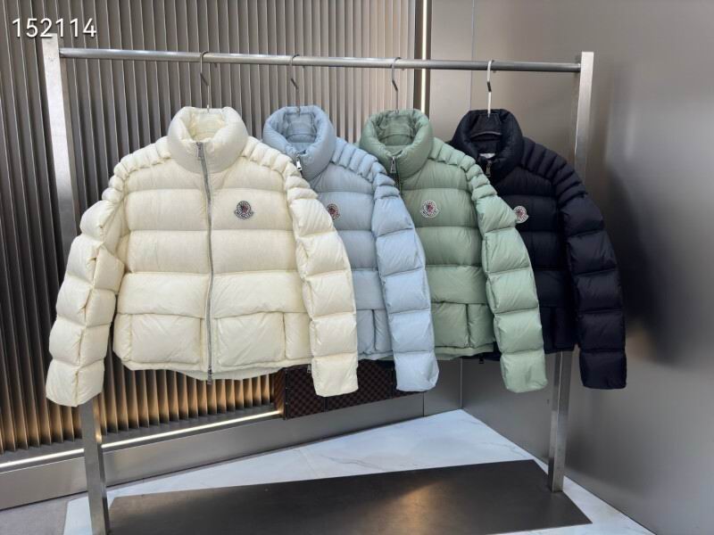 Moncler sz0-4 26yr308