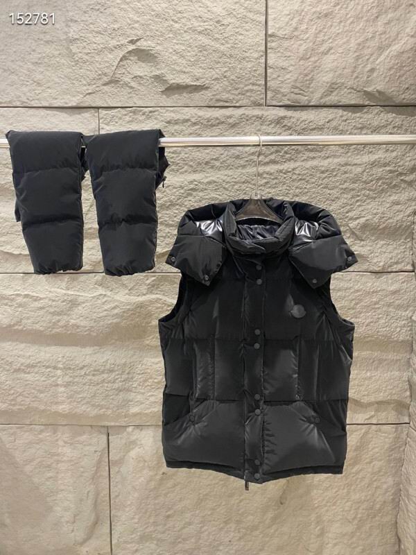 Moncler sz0-3 26yr309
