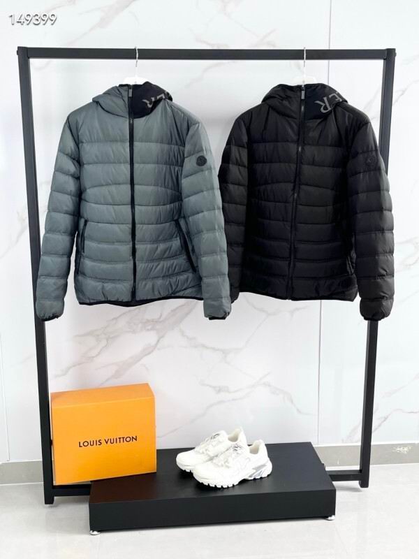 Moncler sz1-5 26yr350