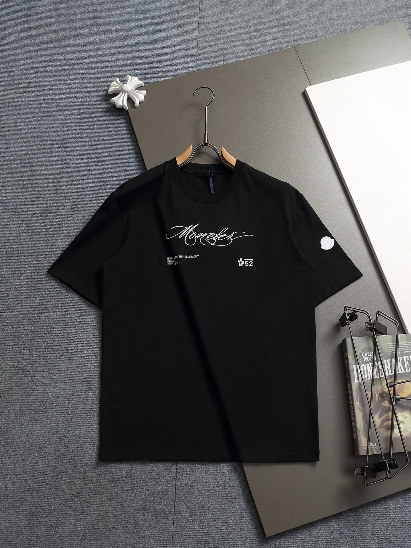 Moncler S-XL 20tr59