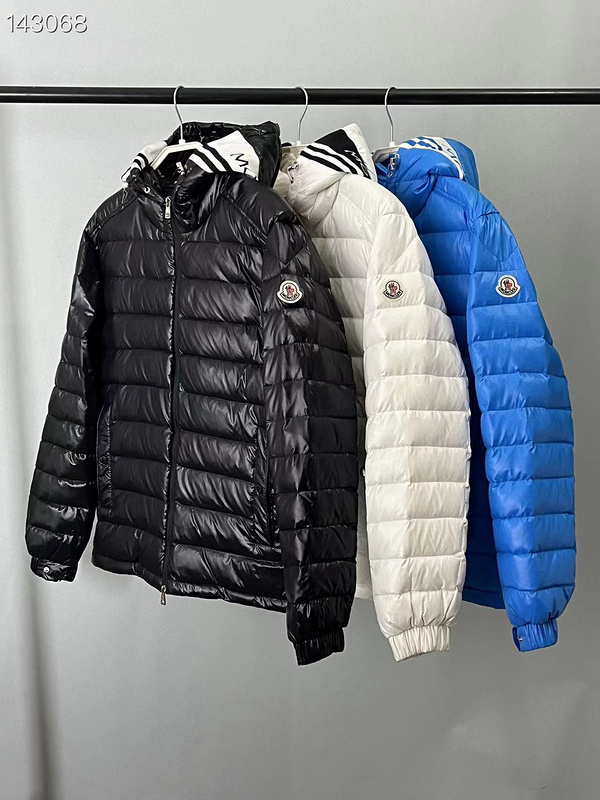 Moncler sz1-5 26yr170