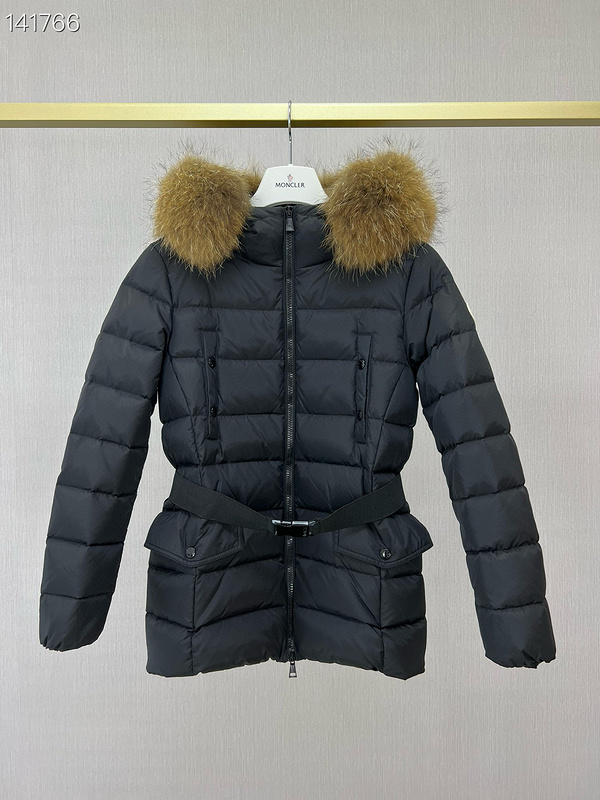 Moncler sz1-5 26yr180
