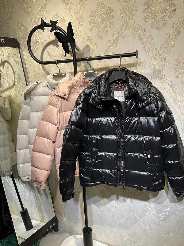Moncler sz1-6 26yr214