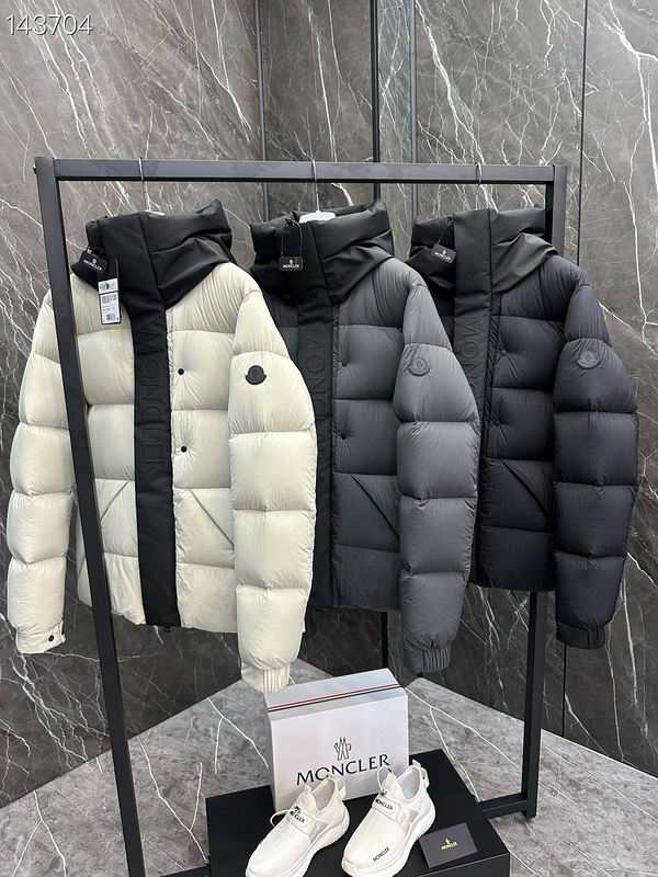 Moncler sz1-5 26yr286