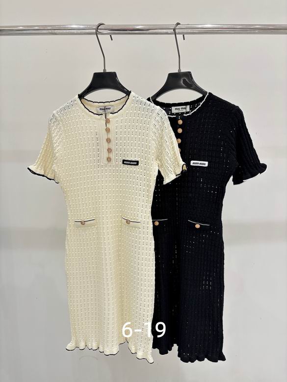 MiuMiu S-XL 263