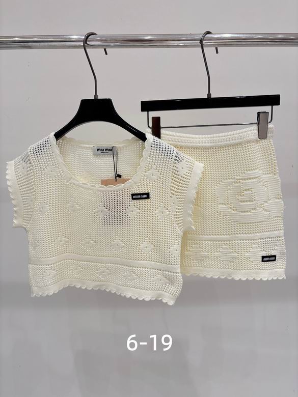 MiuMiu S-XL 276