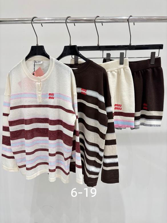MiuMiu S-XL 323