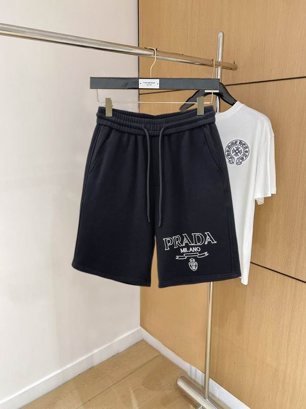 Prada �̿� 0818