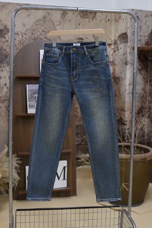Burberry sz28-38 attr22