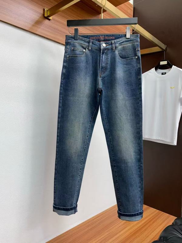 Gucci sz29-40 8qx80