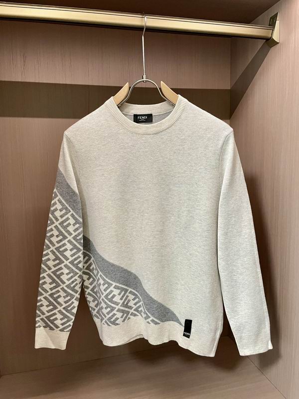 Fendi Sweater xet