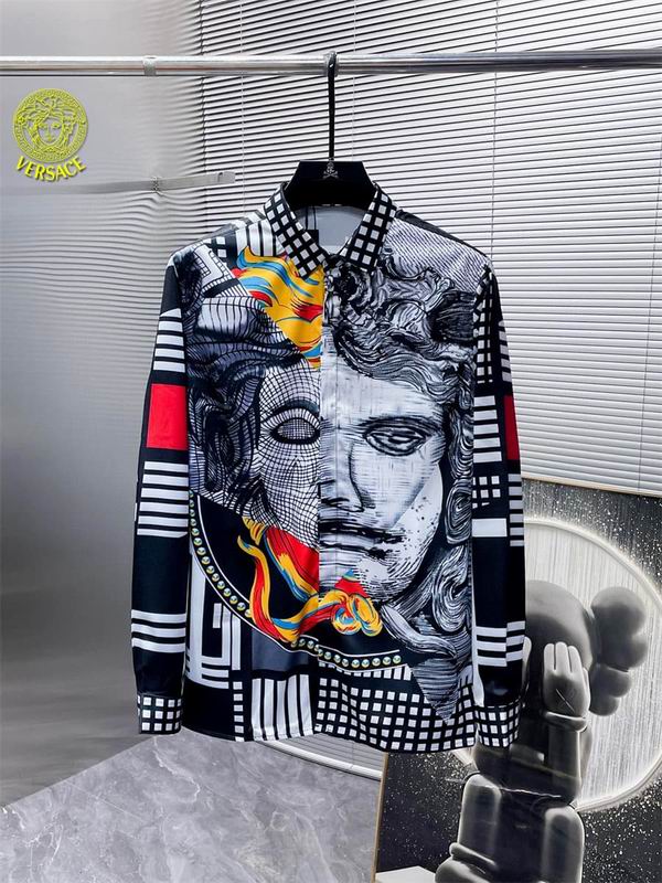 Versace ������� xet
