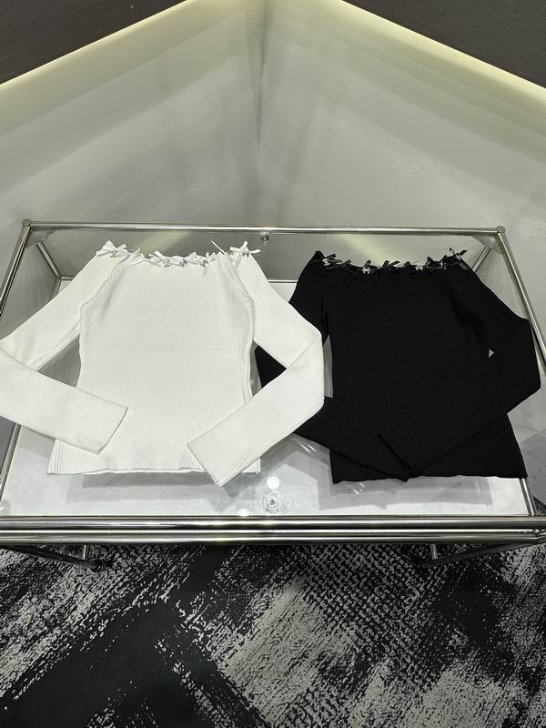 Chanel One Size 68