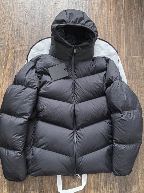 Moncler sz1-5 24cr362
