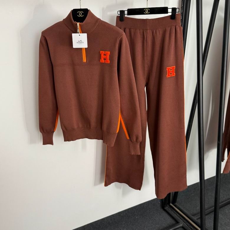 Hermes Uniform 11