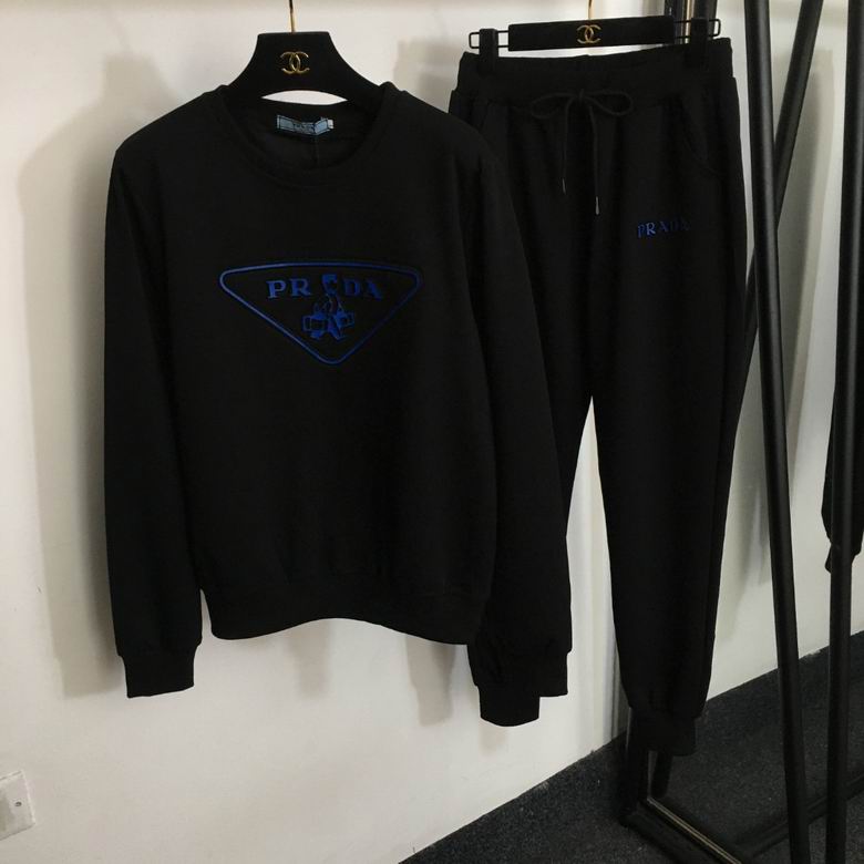 Prada S-XXL 147
