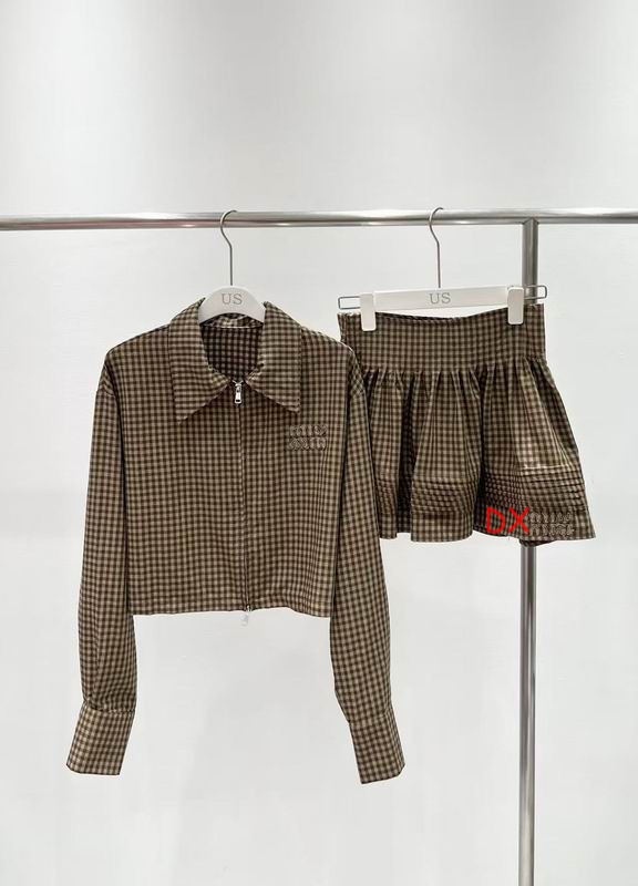 MiuMiu One Size 84