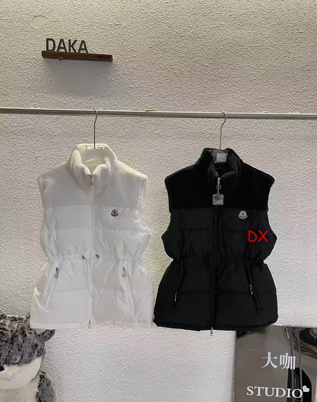Moncler One Size124